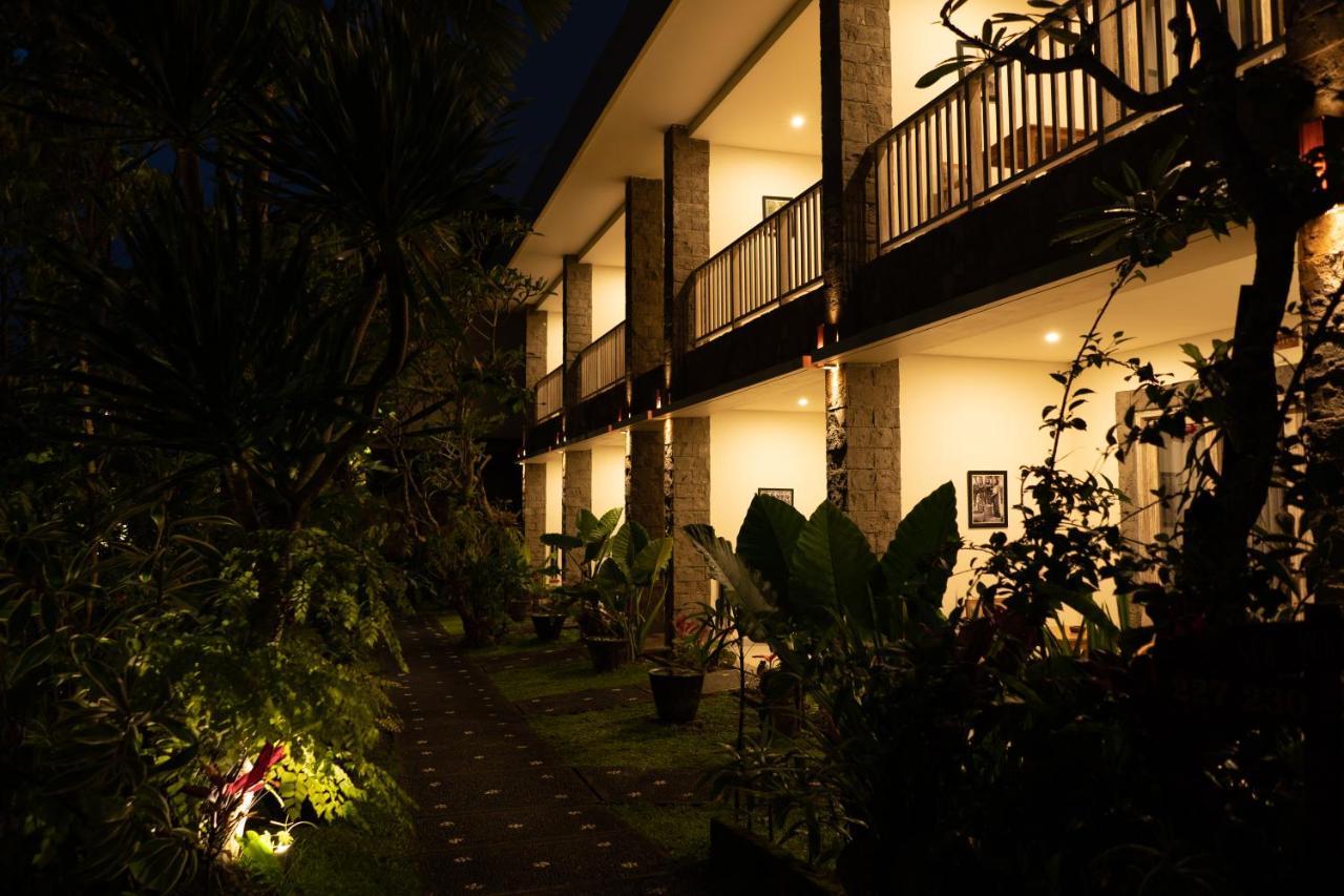 By Prasi Hotel 3*