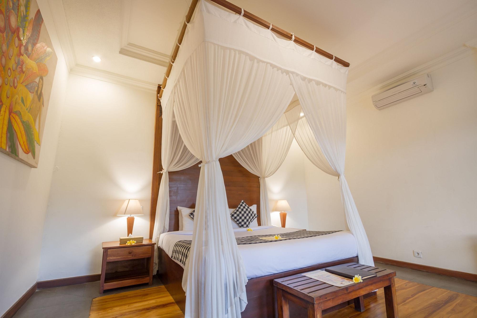 By Prasi Ubud (Bali)